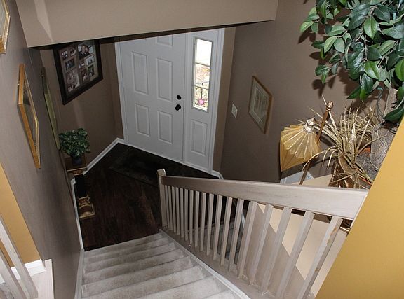 2nd image of 1130 Bristol Ct #1130