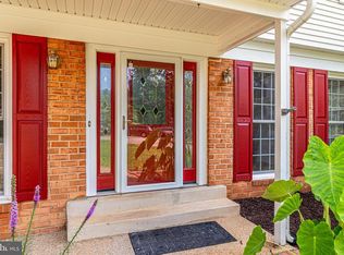 8738 Arley Dr, Springfield, VA 22153