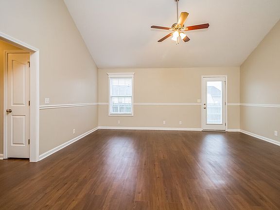 2nd image of 1252 Dalmally Dr