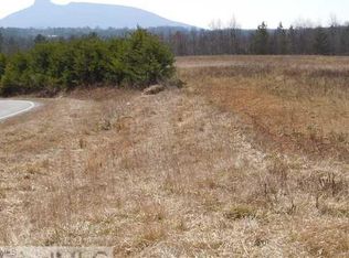 16 Matthews Rd, Pilot Mountain, NC 27041