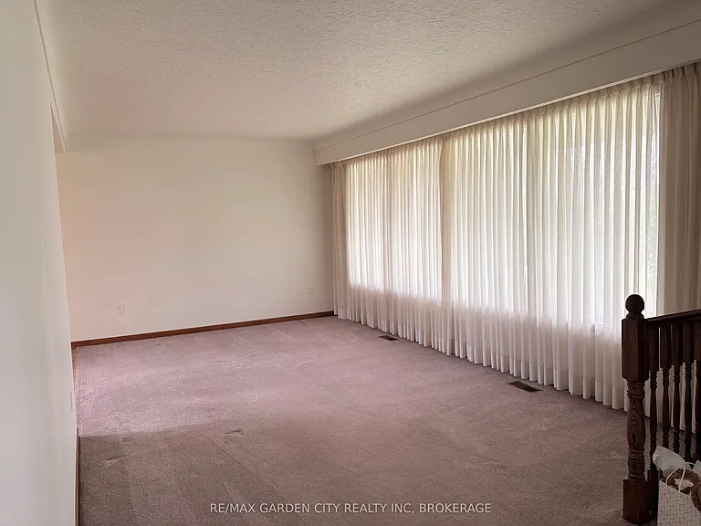 51 Bacon Ln — Photo 5