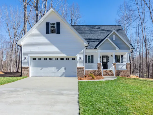 3001 Wesley Farm Ln, Sophia, NC 27350