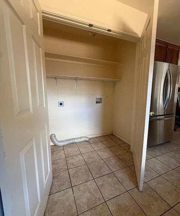 1302 Tyler Ave