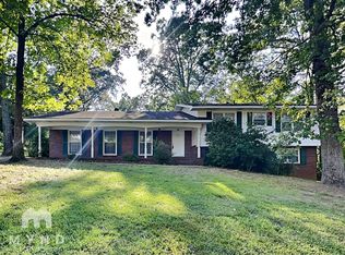 241 12th St SW, Alabaster, AL 35007