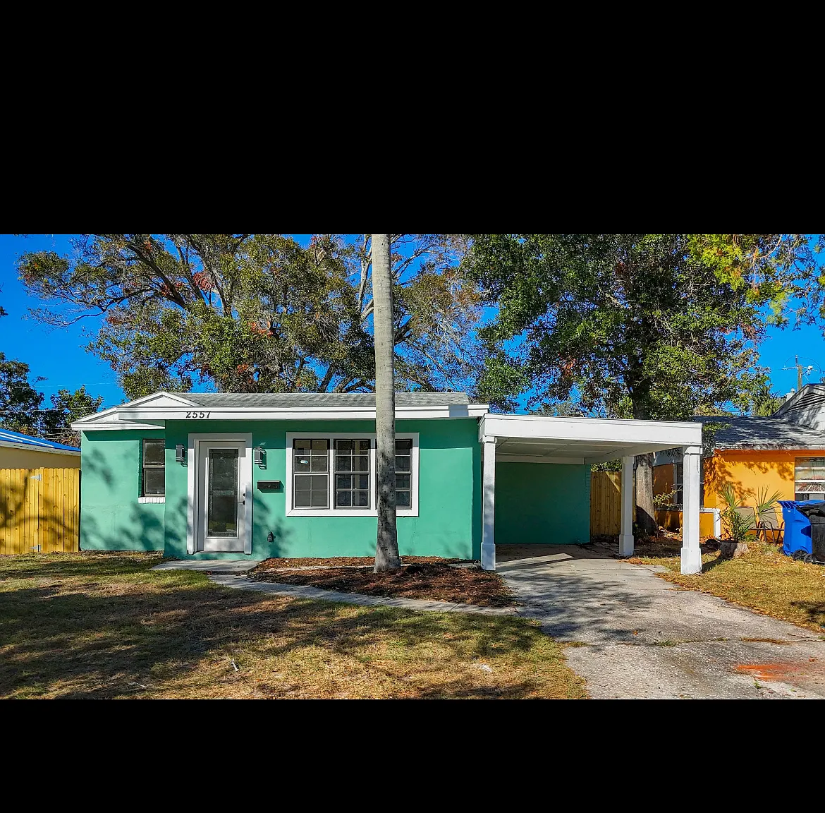 3 bed, 1009 sqft, $2,100 — Photo 1