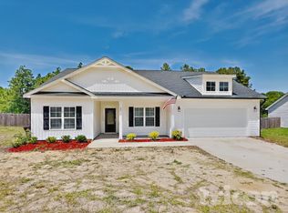 89 D L Phillips Ln, Broadway, NC 27505