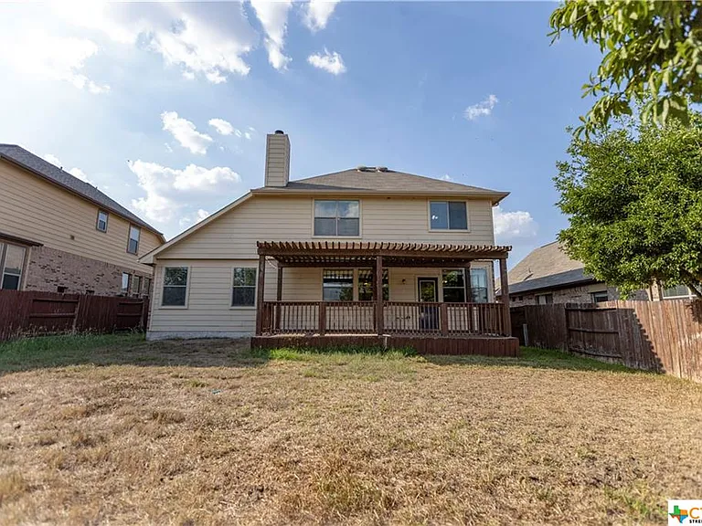 394 Pecan Mdws — Photo 15