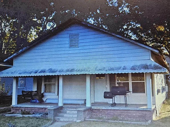 610 Dover Ave, Sheffield, AL 35660