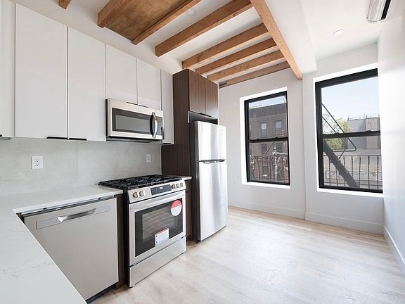 5th image of 180 5th Ave Suite 1