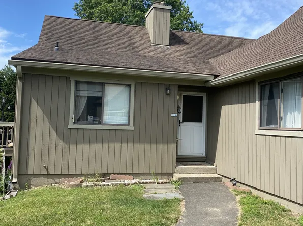 212 Agawam Drive #B, Stratford, CT 06614