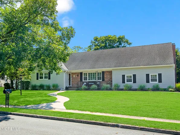 1 Oriole Court, Toms River, NJ 08753
