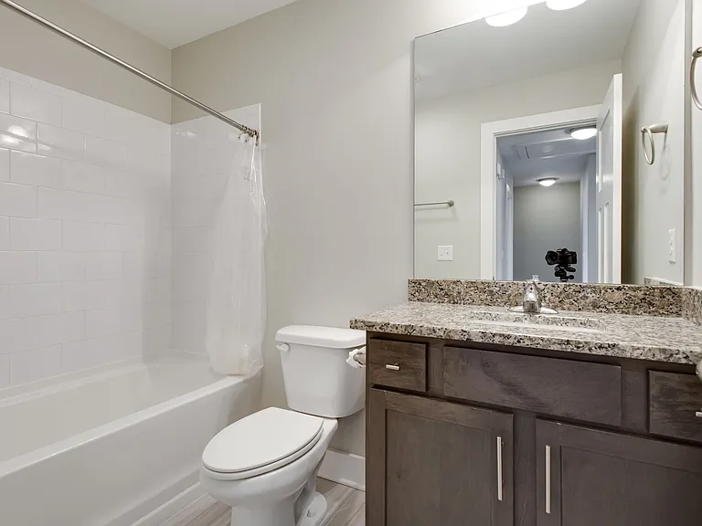 5715 California Ave — Photo 10
