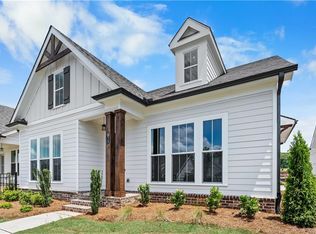 513 Godfrey Dr, Cumming, GA 30040