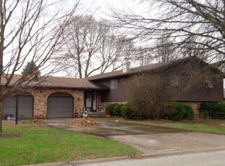 496 Briargate Dr, Colona, IL