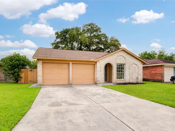 1230 Epsilon St, Pasadena, TX 77504