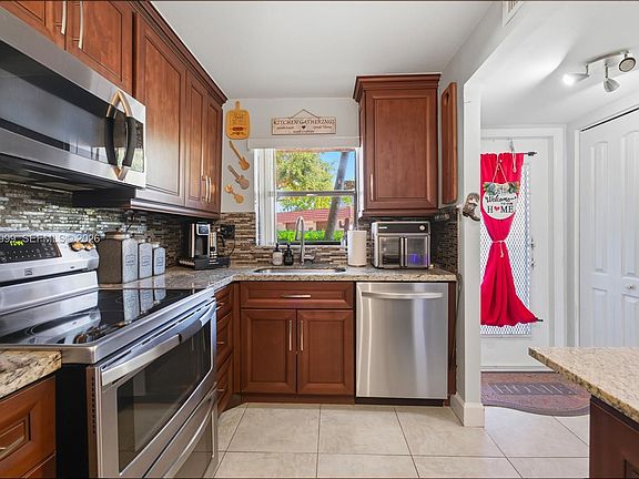 5th image of 10300 NW 30th Ct APT 109