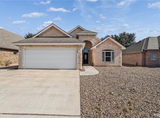 3411 Clubhouse Dr, Edinburg, TX 78542