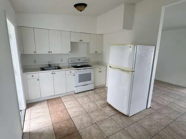 1524 NW 42nd St #B, Miami, FL 33142