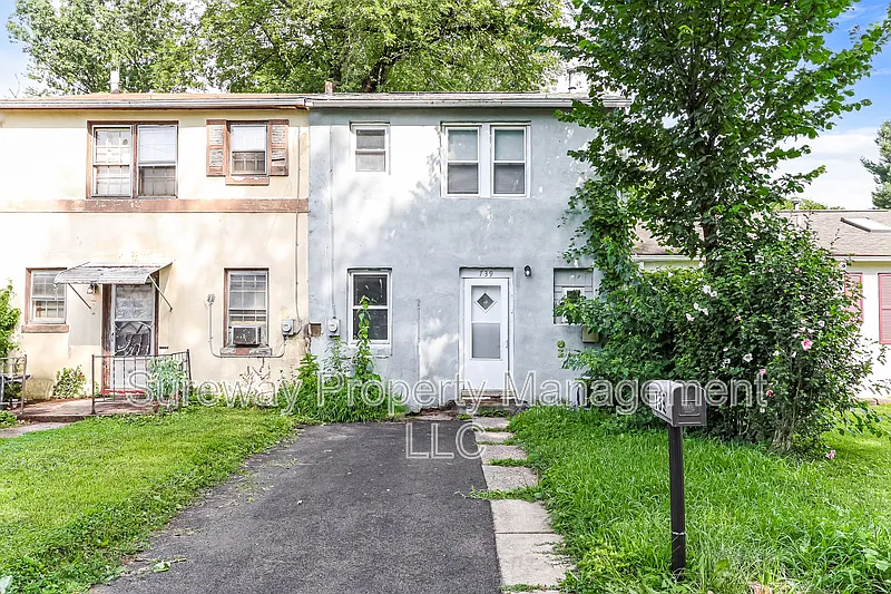 739 Pennsylvania Ave