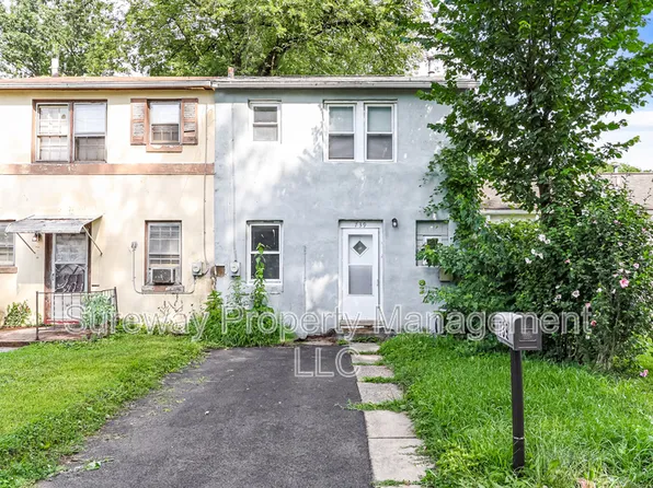 739 Pennsylvania Ave, Wallingford, PA 19086
