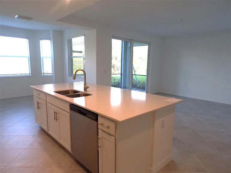 14191 Heritage Landing Blvd #1216 — Photo 7