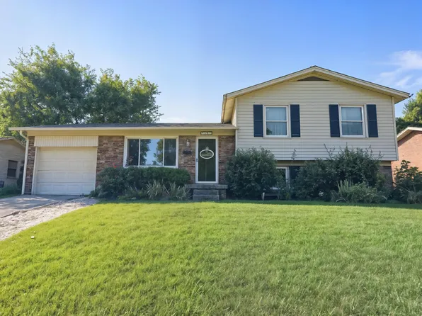 2213 Azalea Dr, Lexington, KY 40504