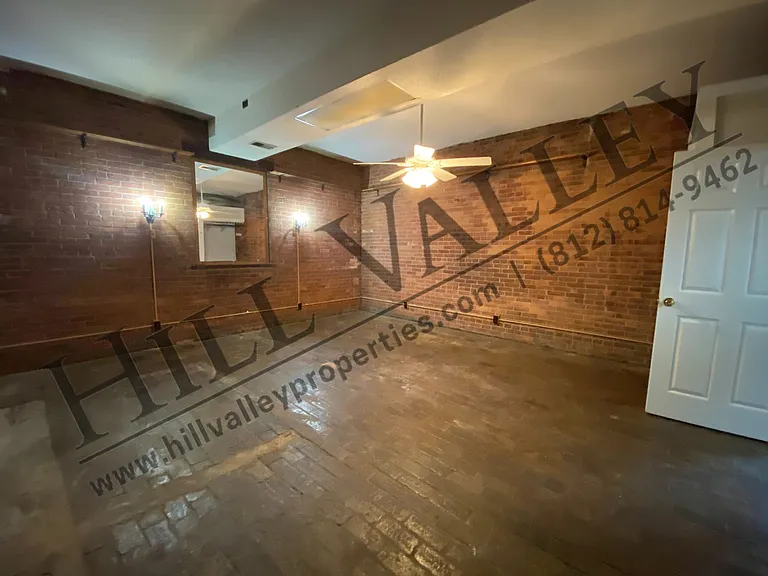 522 S 6th St — Photo 7