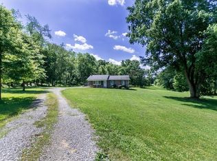 4 Kennedy Ln, Smithfield, PA 15478