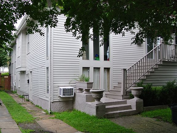 4th image of 3622 Dumaine St