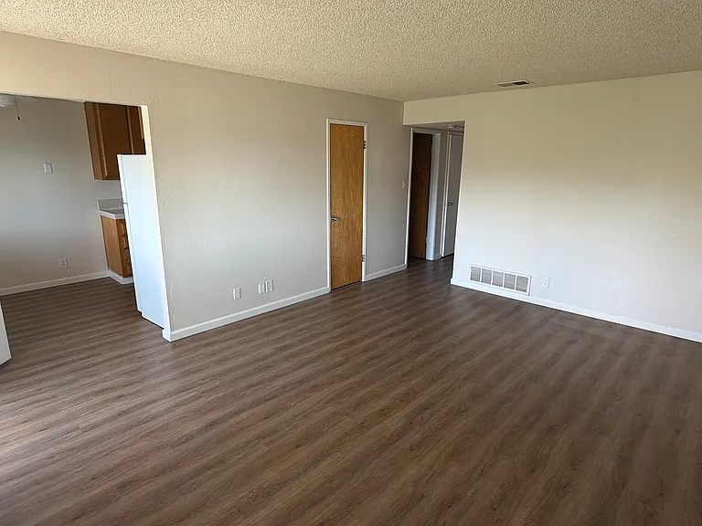 3509 Fairview Dr #1 — Photo 1