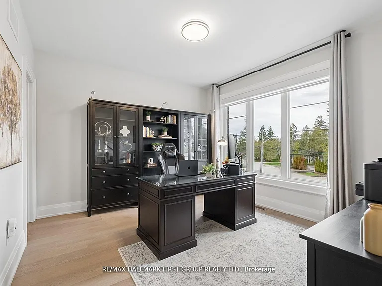 506 Rougemount Dr — Photo 26