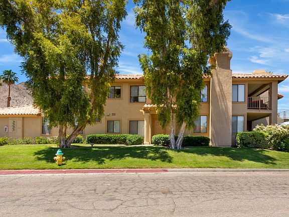 2nd image of 25642 Heatherow Cir