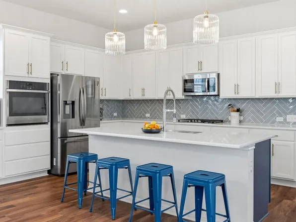 8704 Apogee Blvd, Austin, TX 78744