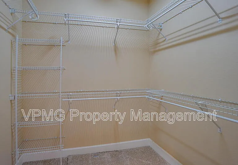 1403 SE 194th Pl — Photo 11