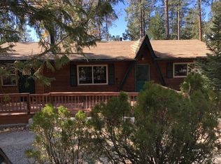 25275 Palomar Dr, Idyllwild, CA 92549