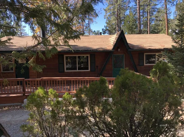 25275 Palomar Dr, Idyllwild, CA 92549