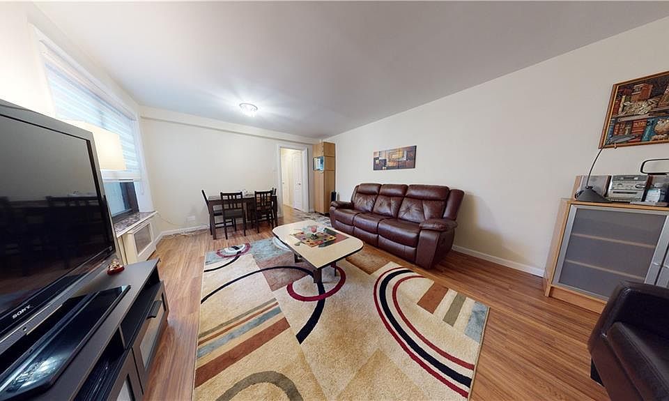 1st image of 2821 Kings Hwy APT 1L
