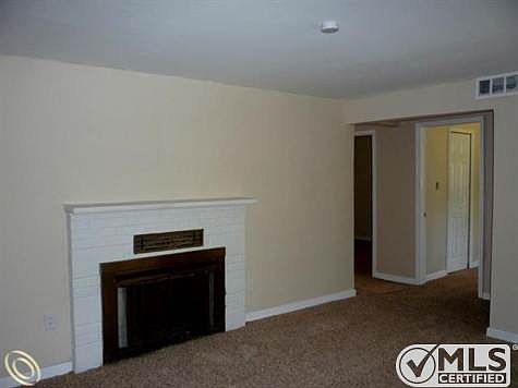 Living Room w/Fireplace