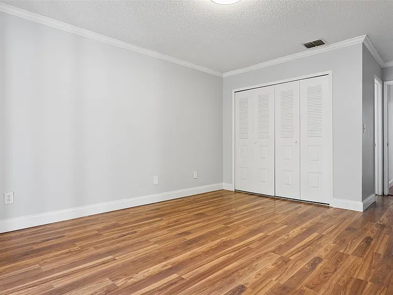 10307 Councils Way — Photo 34
