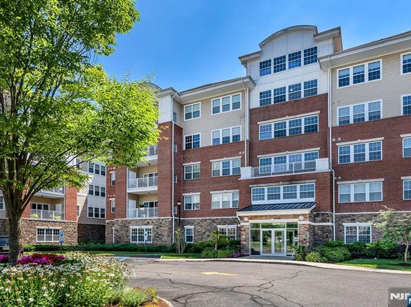 10323 Warrens Way #61, Wanaque, NJ 07465