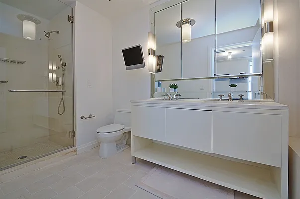 Sold by Corcoran | media 6
