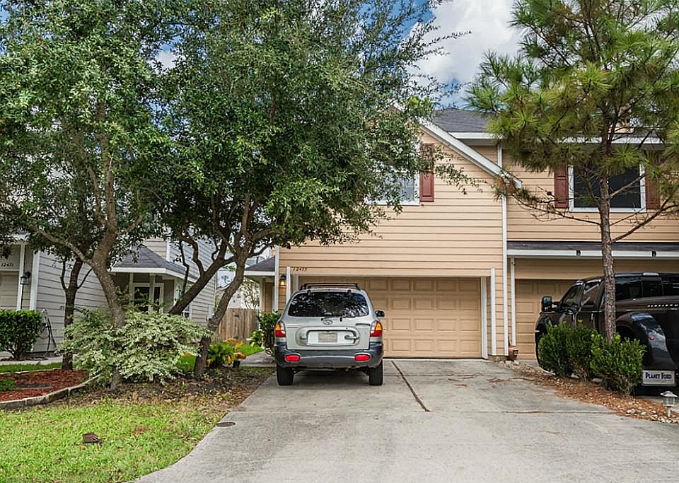 1st image of 12475 Saratoga Woods Ln
