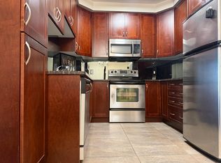 9235 Jane St #715, Vaughan, ON L6A0J8