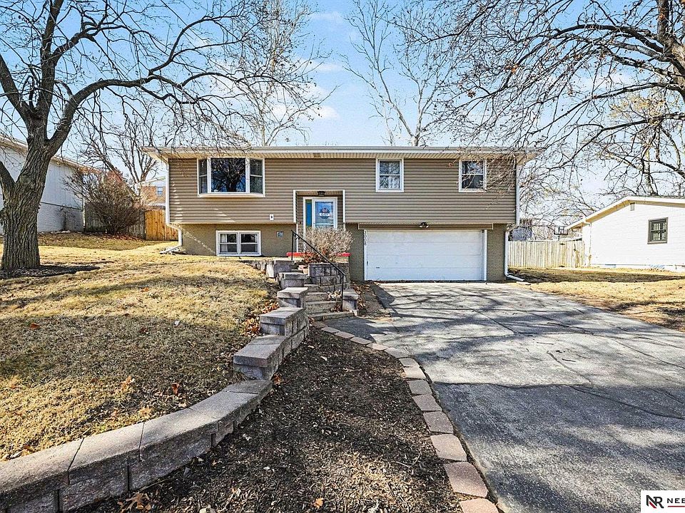 1st image of 3008 Cottonwood Ln