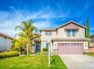8478 Farmhouse Ln, Riverside, CA 92508