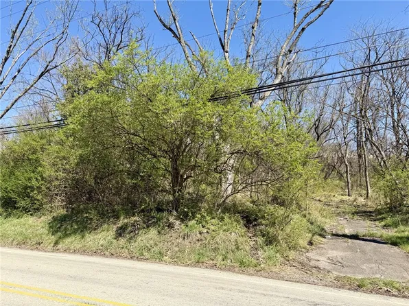 329 McKee Rd, North Versailles, PA 15137