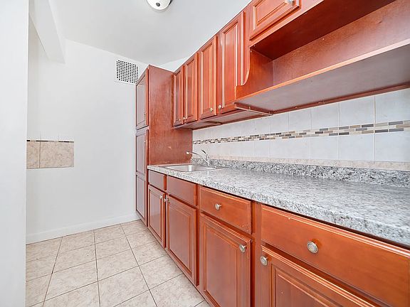 4th image of 84-19 51st Ave APT 6B