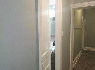 213 N 9th St, Reading, PA 19601