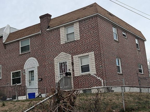 2nd image of 727 Grant Rd