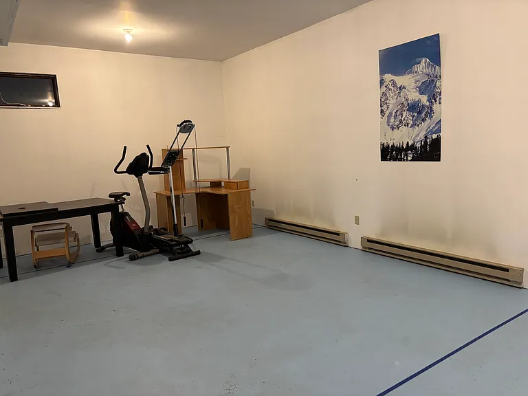 230 Spruce Dr — Photo 47